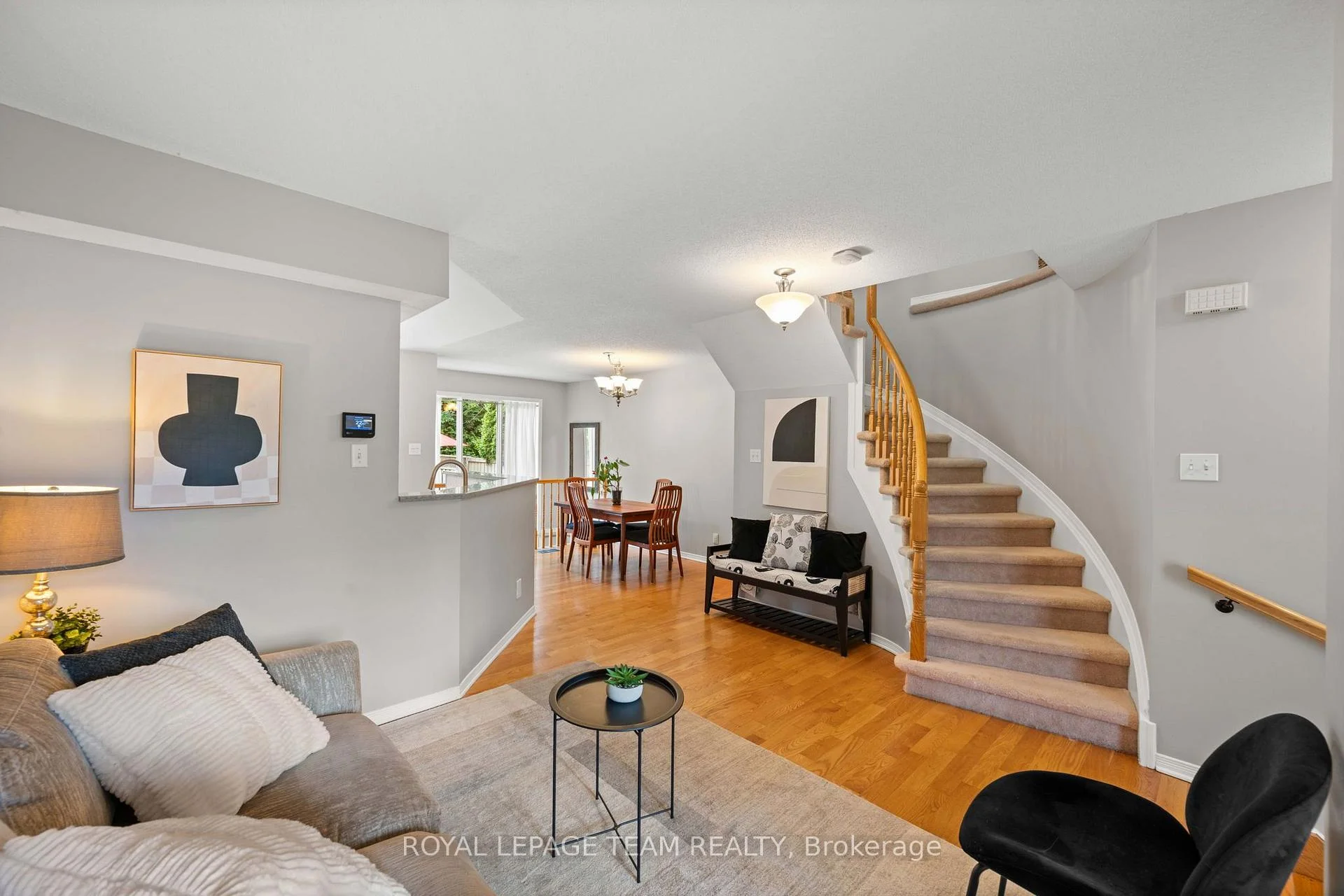 Photo 11 of 6 Folison Street, Ottawa, Hunt Club Park/Greenboro — HOMEH