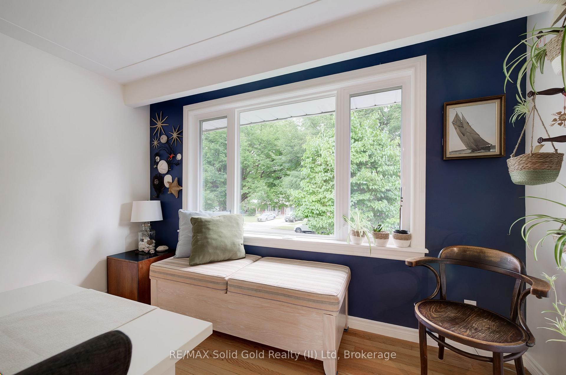 Photo 7 of 21 Kelly Drive, Kitchener, Victoria Hills — HOMEH