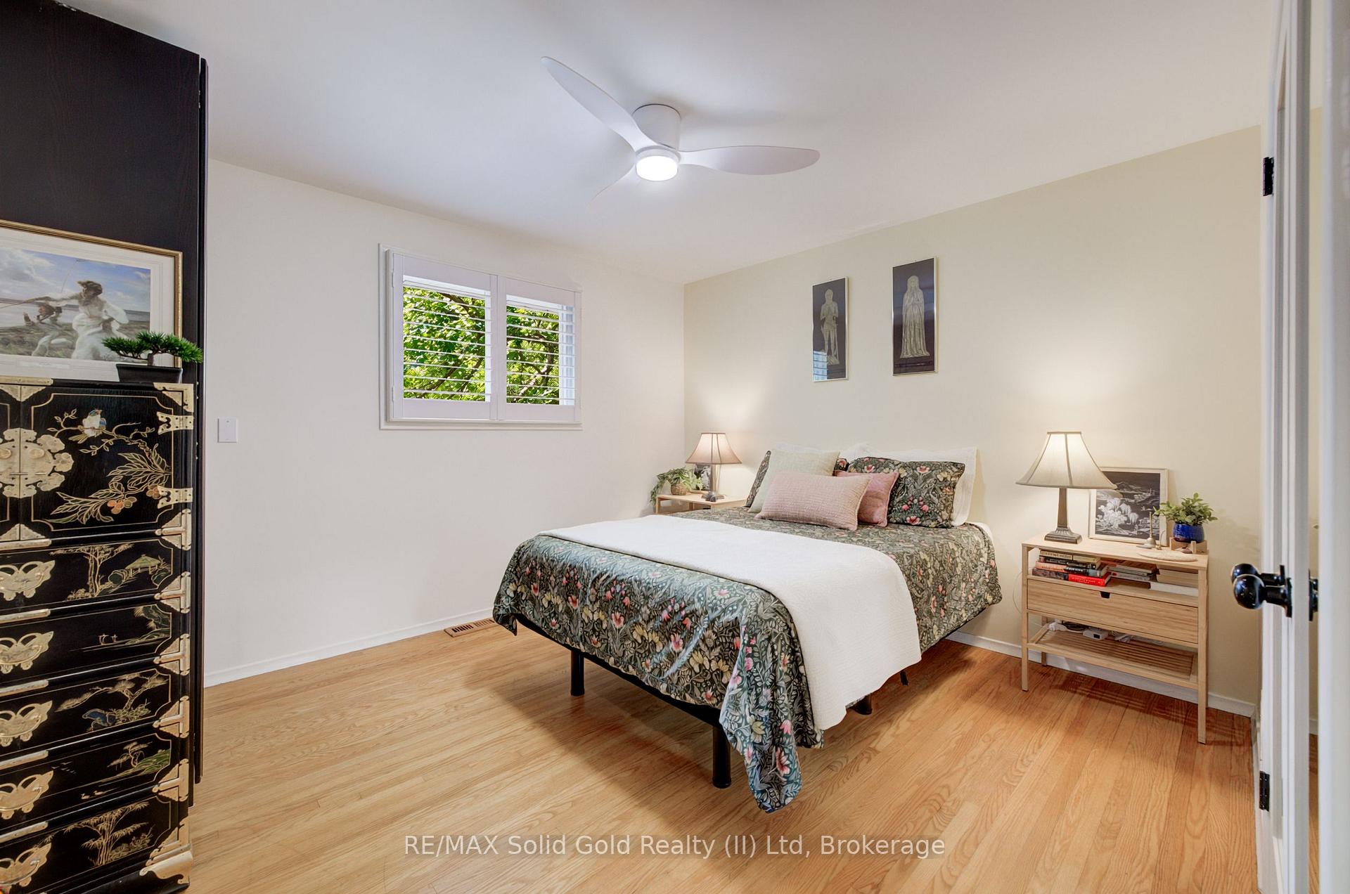 Photo 24 of 21 Kelly Drive, Kitchener, Victoria Hills — HOMEH
