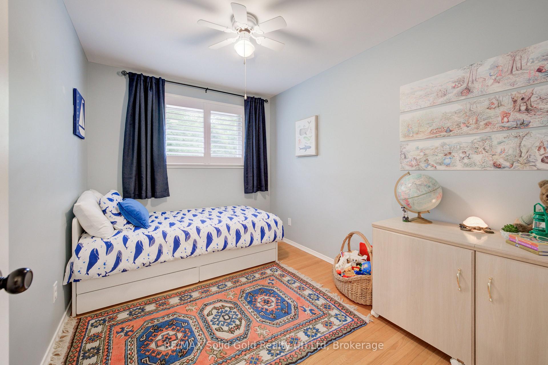 Photo 26 of 21 Kelly Drive, Kitchener, Victoria Hills — HOMEH