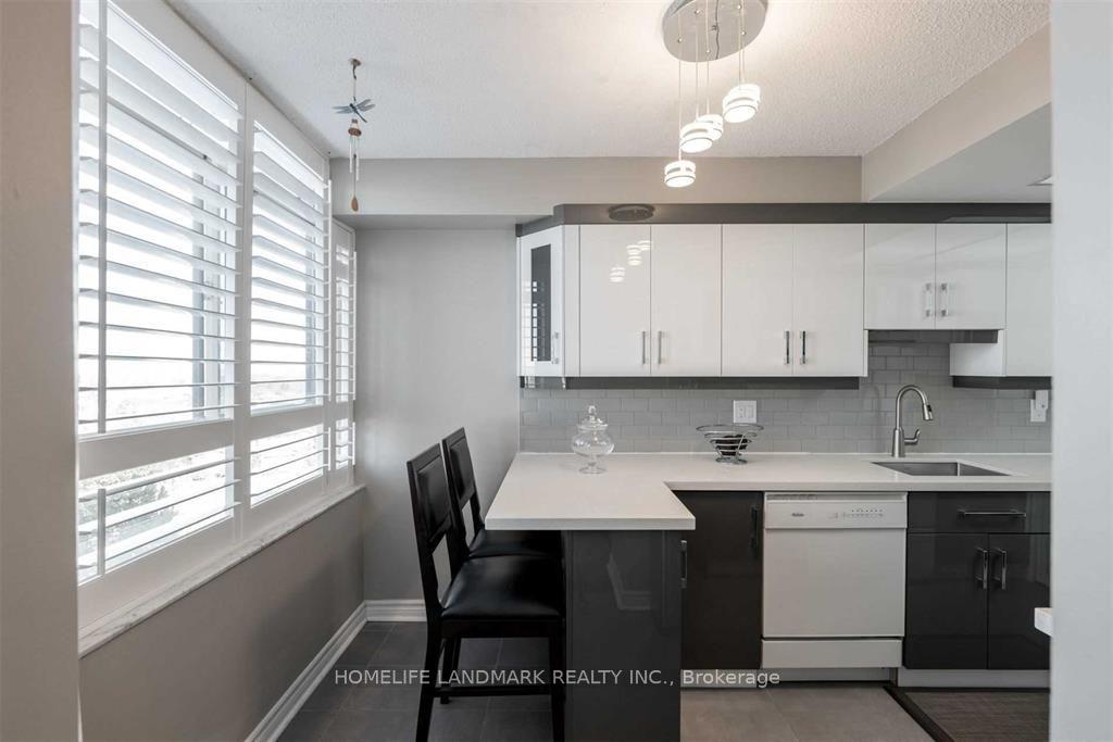 Photo 19 of Unit 707, 100 County Court Boulevard, Brampton, Fletcher's Creek South — HOMEH
