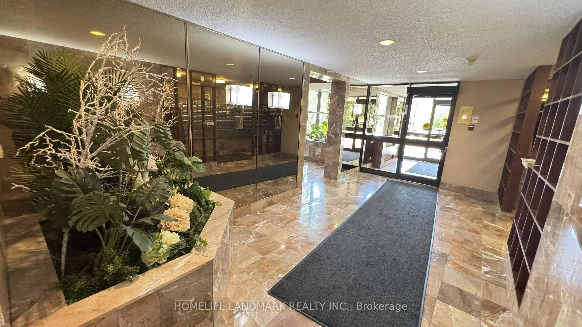 Photo 16 of Unit 707, 100 County Court Boulevard, Brampton, Fletcher's Creek South — HOMEH