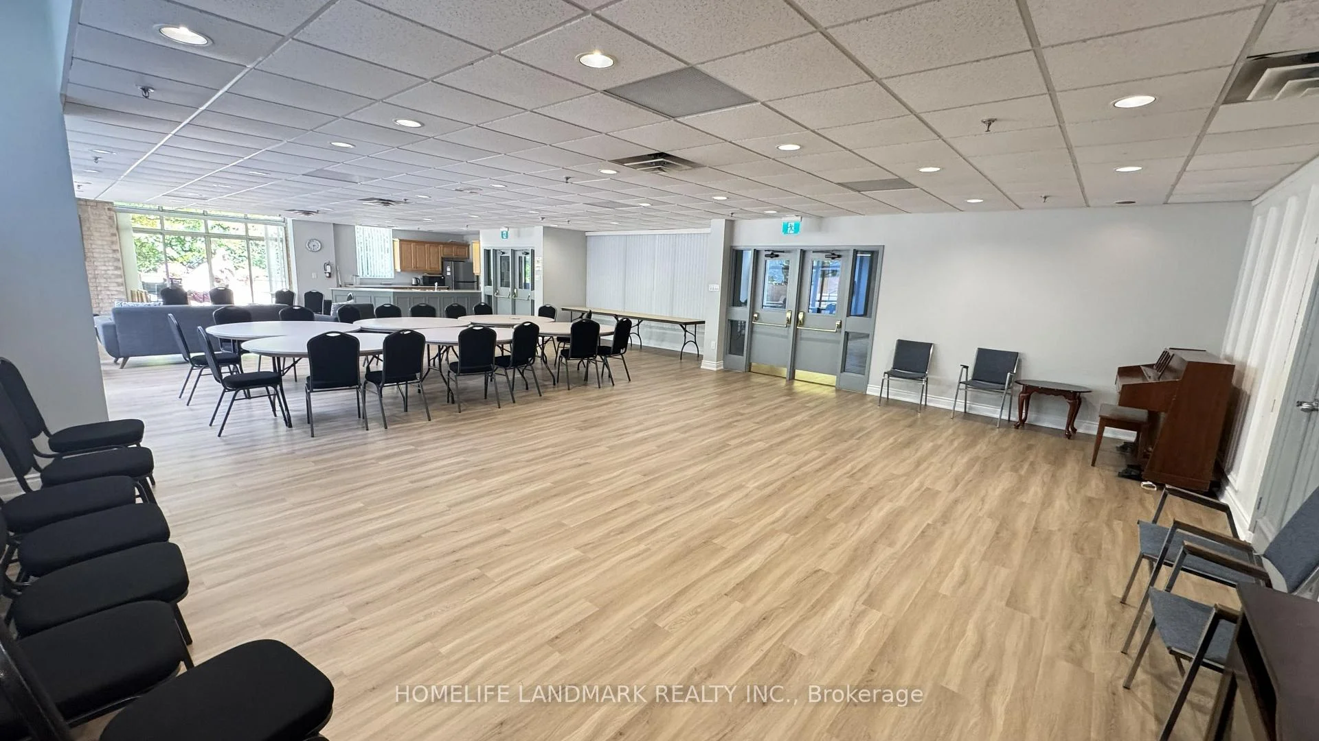 Photo 51 of Unit 707, 100 County Court Boulevard, Brampton, Fletcher's Creek South — HOMEH