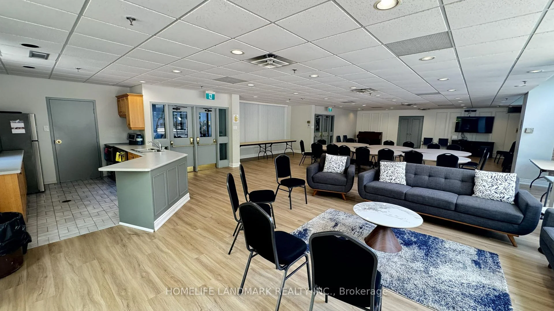 Photo 53 of Unit 707, 100 County Court Boulevard, Brampton, Fletcher's Creek South — HOMEH