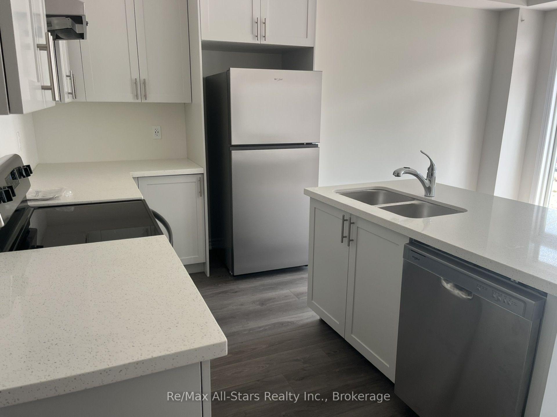 Photo 5 of 30 Ingle Way, Kawartha Lakes, Lindsay — HOMEH