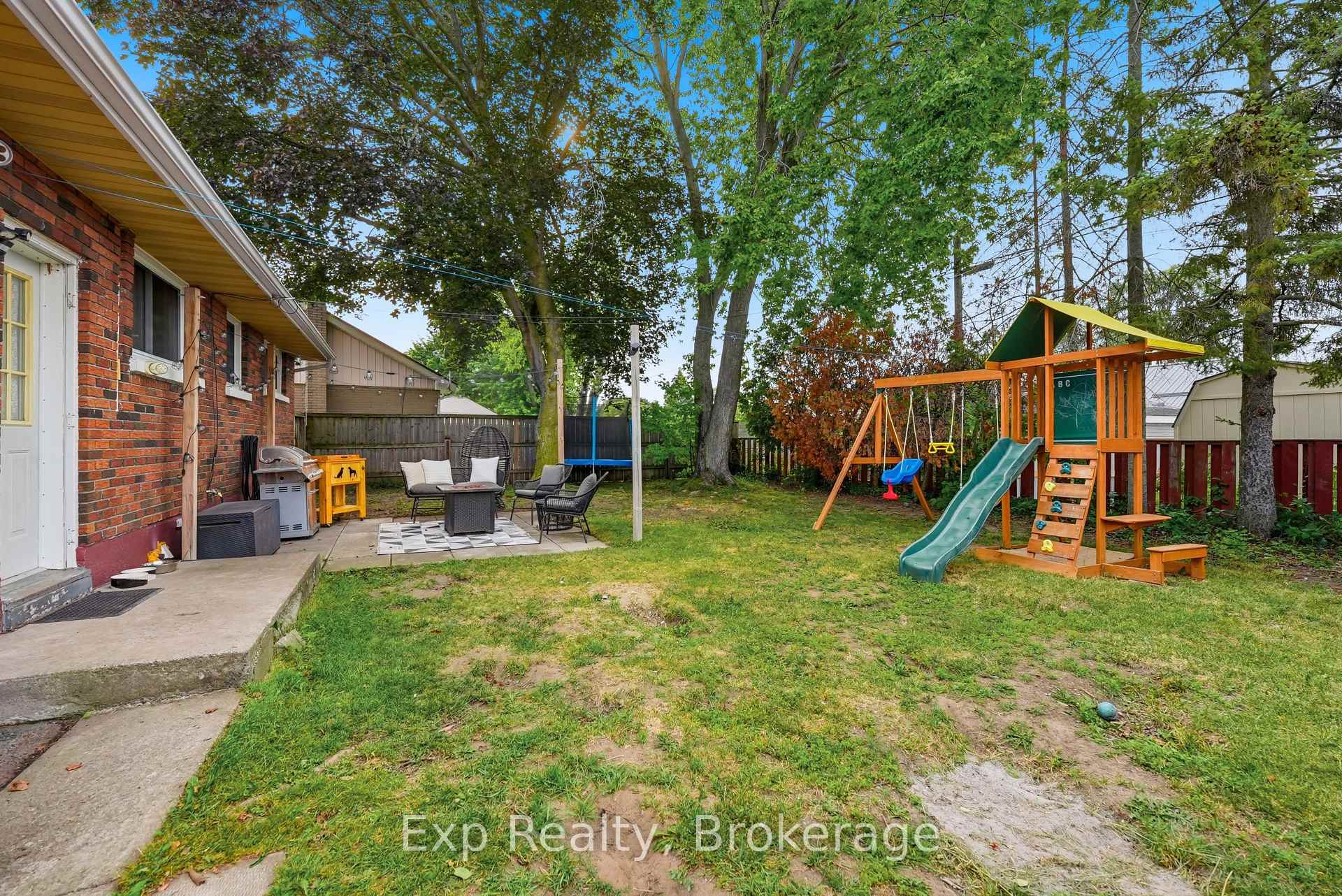 Photo 24 of 6 Coleman Drive, Quinte West, Trenton Ward — HOMEH