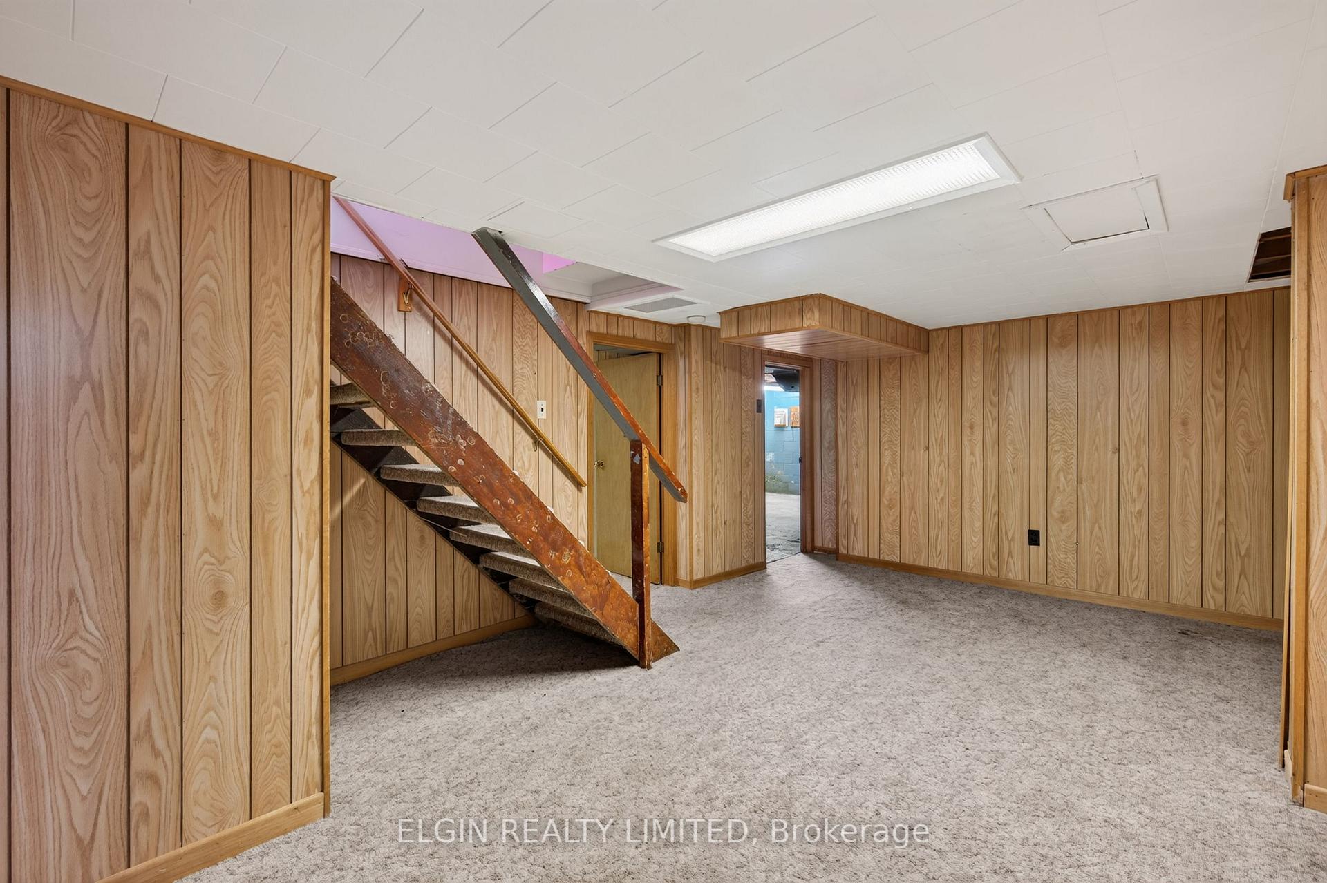 Photo 21 of 90 Dunkirk Drive, St. Thomas — HOMEH