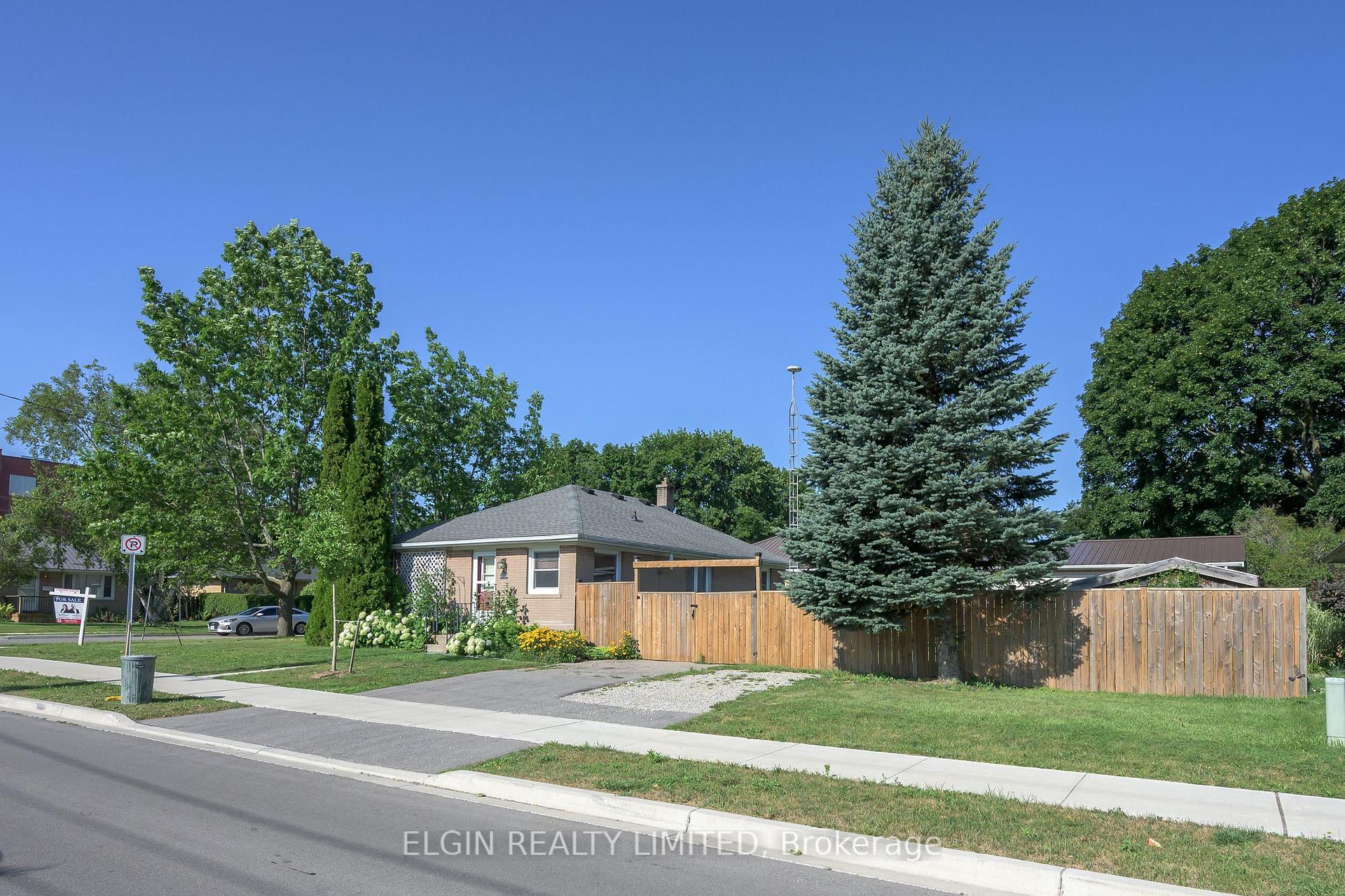Photo 27 of 90 Dunkirk Drive, St. Thomas — HOMEH