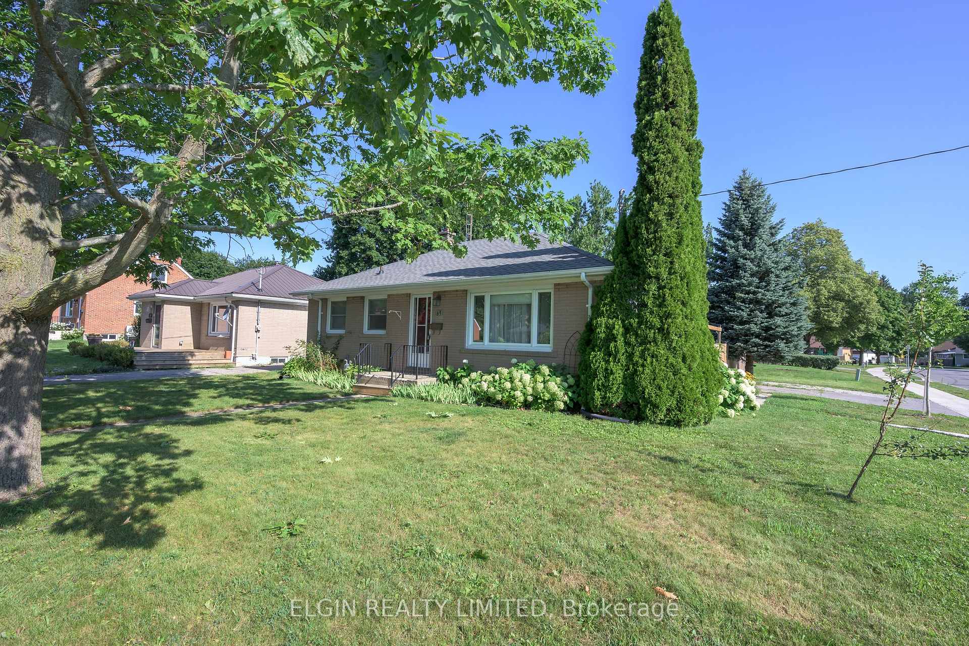 Photo 28 of 90 Dunkirk Drive, St. Thomas — HOMEH