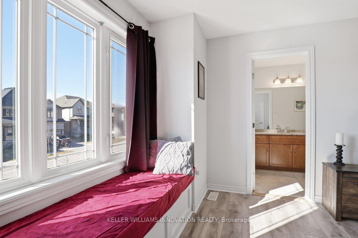 Photo 17 of 18 Vic Chambers Place, Brant, Paris — HOMEH