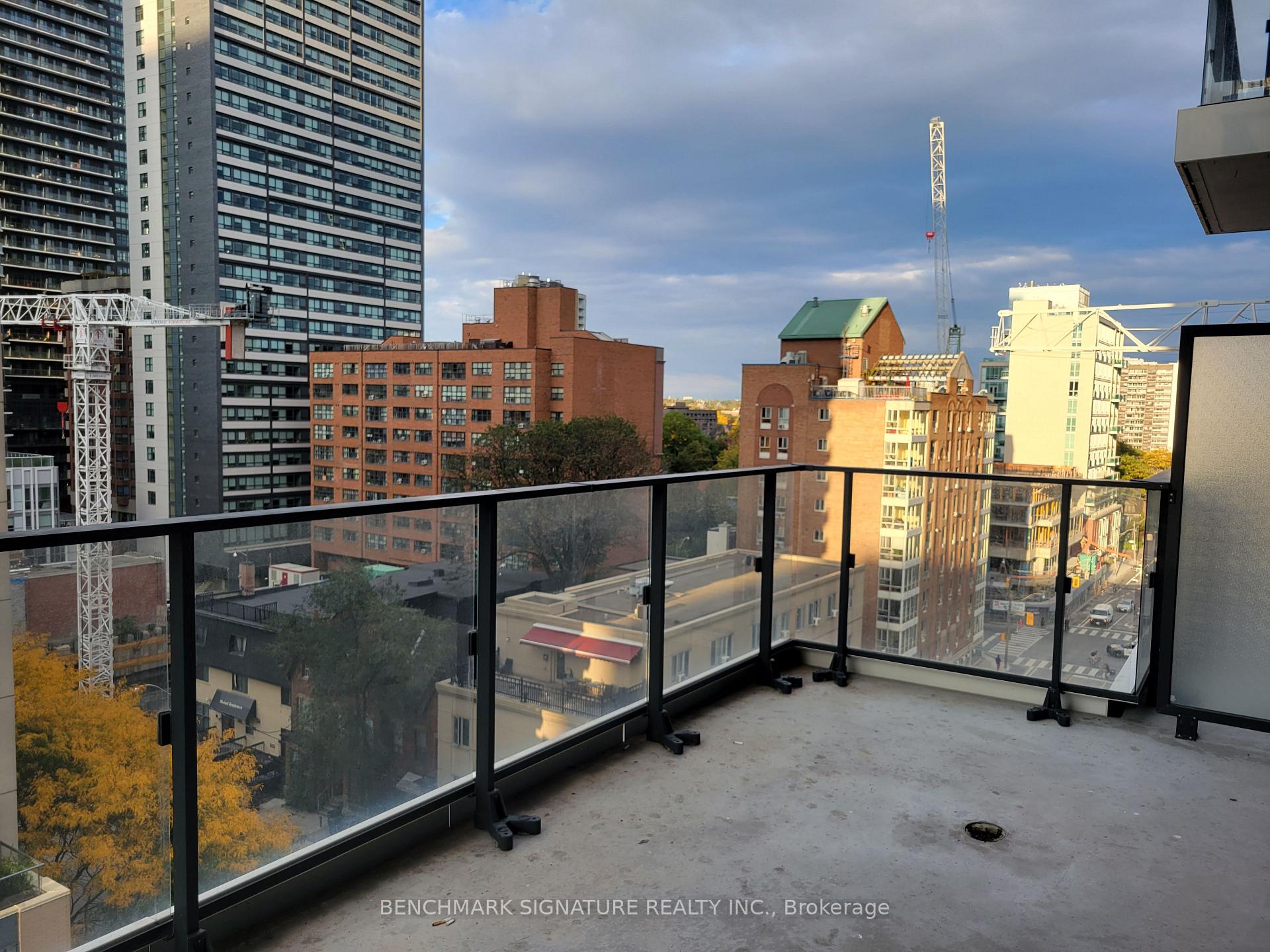 Photo 2 of Unit 911, 77 Shuter Street, Toronto, Church-Yonge Corridor — HOMEH