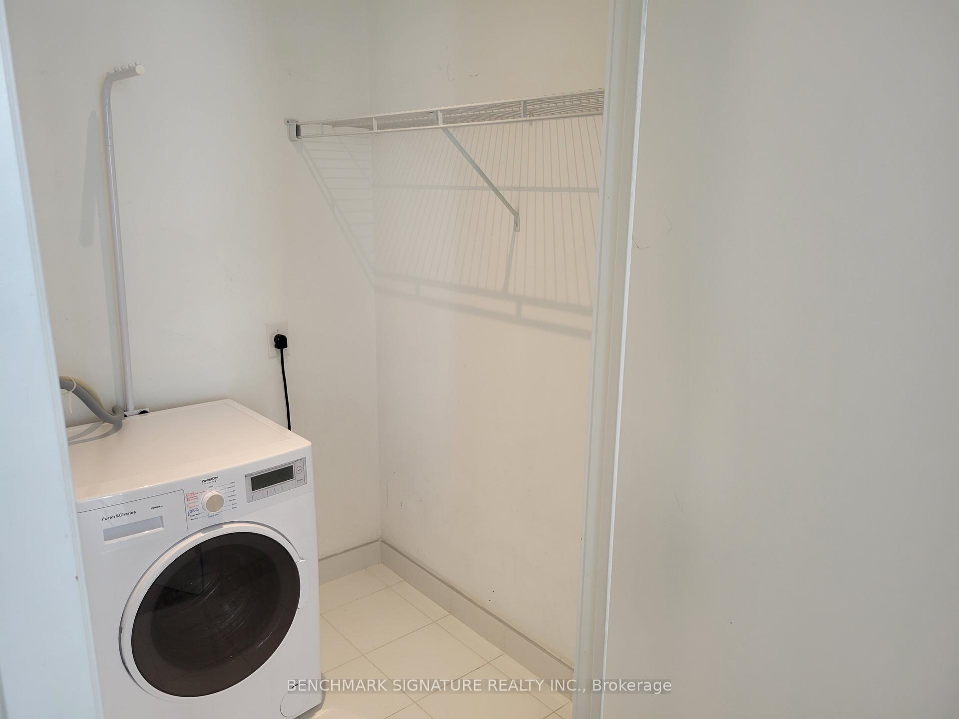 Photo 9 of Unit 911, 77 Shuter Street, Toronto, Church-Yonge Corridor — HOMEH