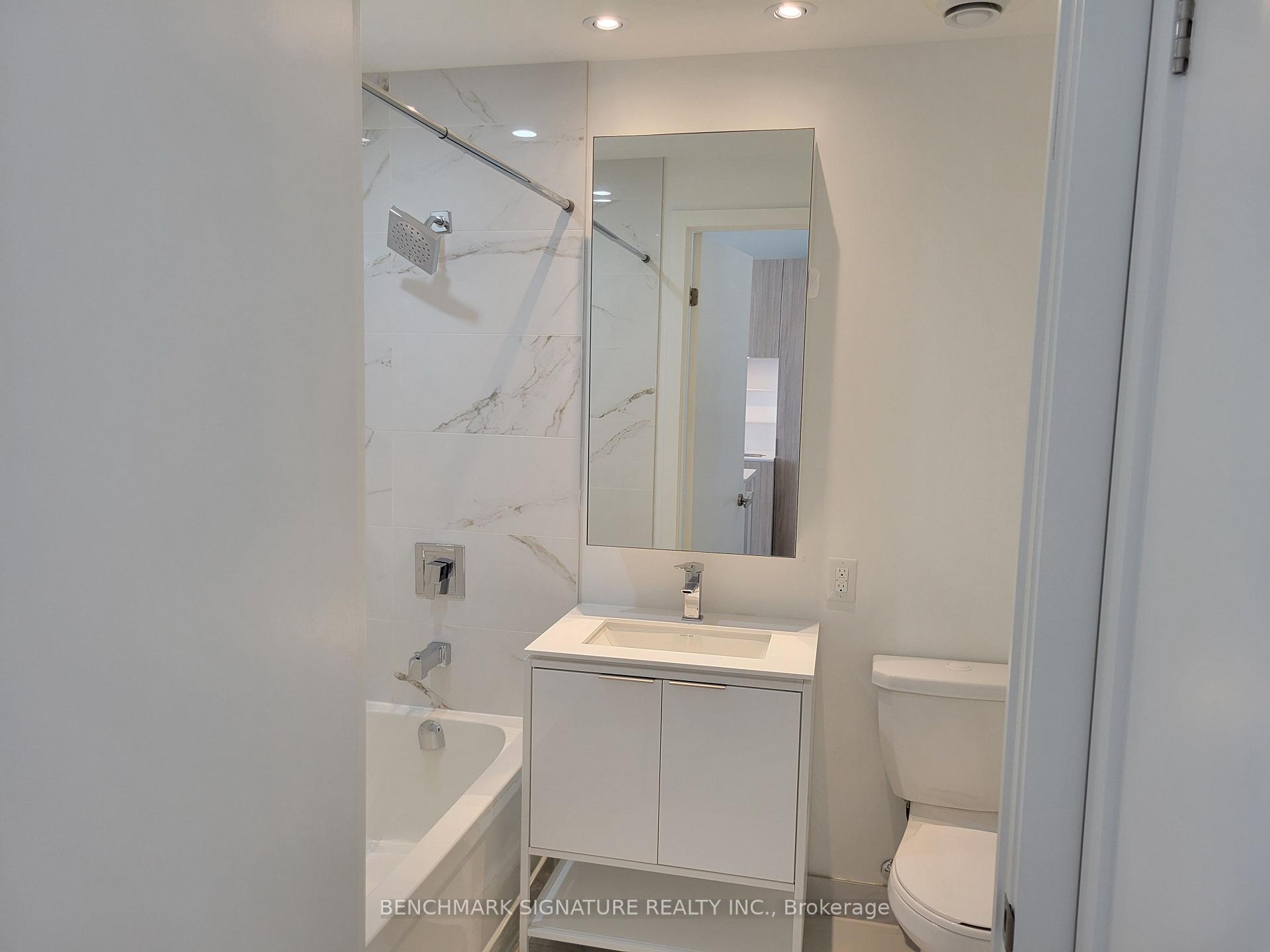 Photo 10 of Unit 911, 77 Shuter Street, Toronto, Church-Yonge Corridor — HOMEH