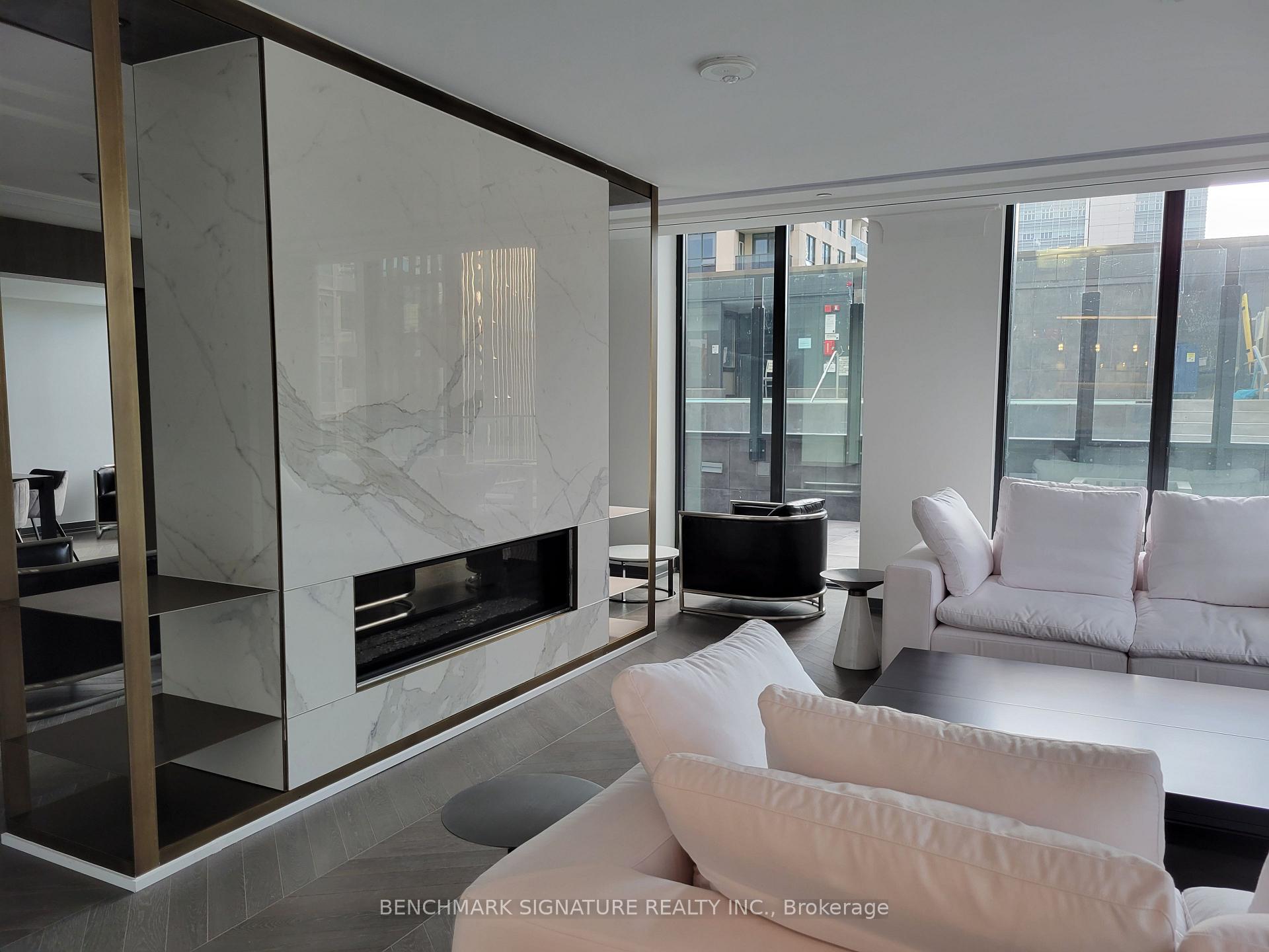 Photo 13 of Unit 911, 77 Shuter Street, Toronto, Church-Yonge Corridor — HOMEH