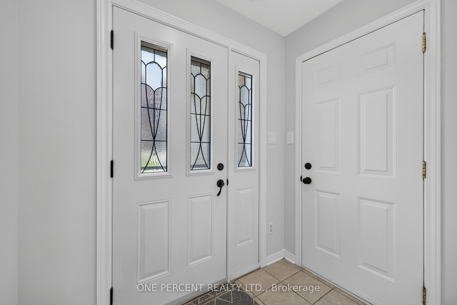 Photo 3 of 18 Dr Gordon Crescent, North Grenville, Kemptville — HOMEH