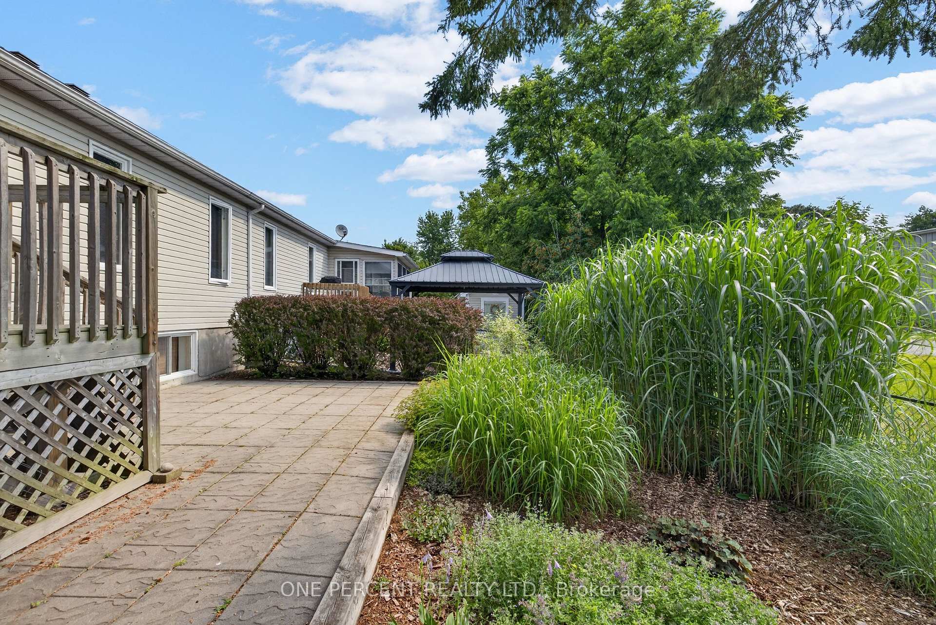 Photo 32 of 18 Dr Gordon Crescent, North Grenville, Kemptville — HOMEH