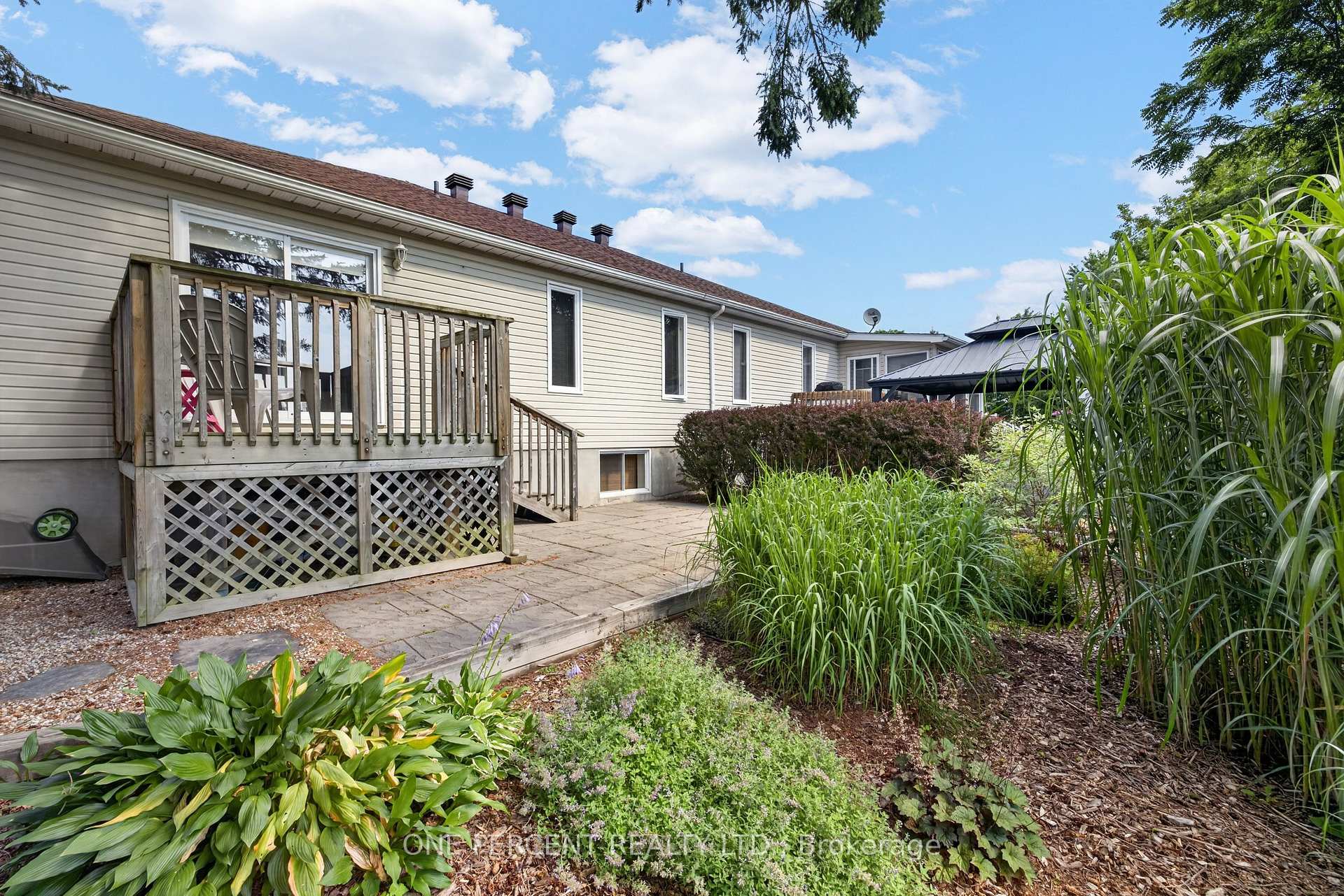 Photo 33 of 18 Dr Gordon Crescent, North Grenville, Kemptville — HOMEH