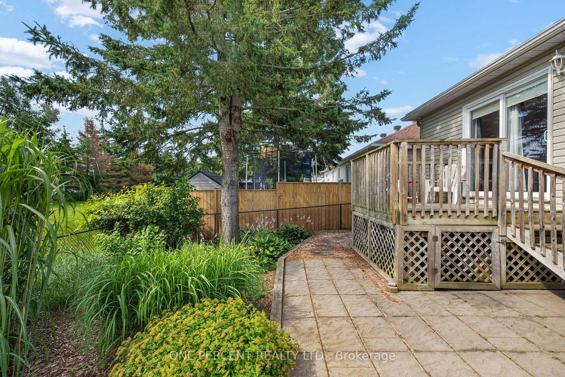 Photo 37 of 18 Dr Gordon Crescent, North Grenville, Kemptville — HOMEH