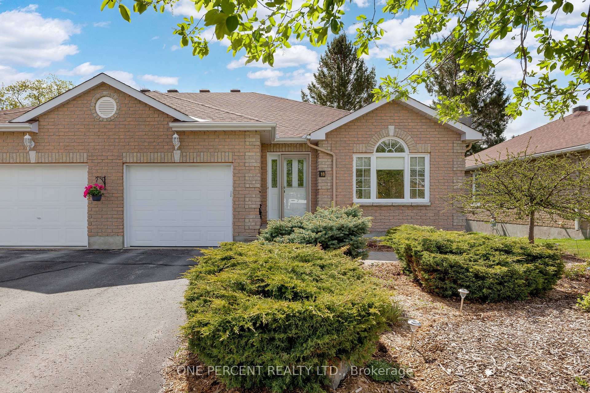 Photo 39 of 18 Dr Gordon Crescent, North Grenville, Kemptville — HOMEH