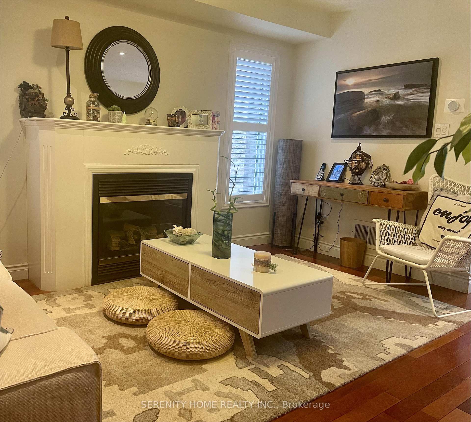 Photo 7 of 5384 Tree Crest Court, Mississauga, Hurontario — HOMEH