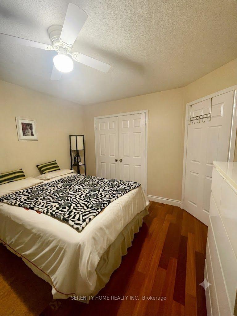 Photo 17 of 5384 Tree Crest Court, Mississauga, Hurontario — HOMEH