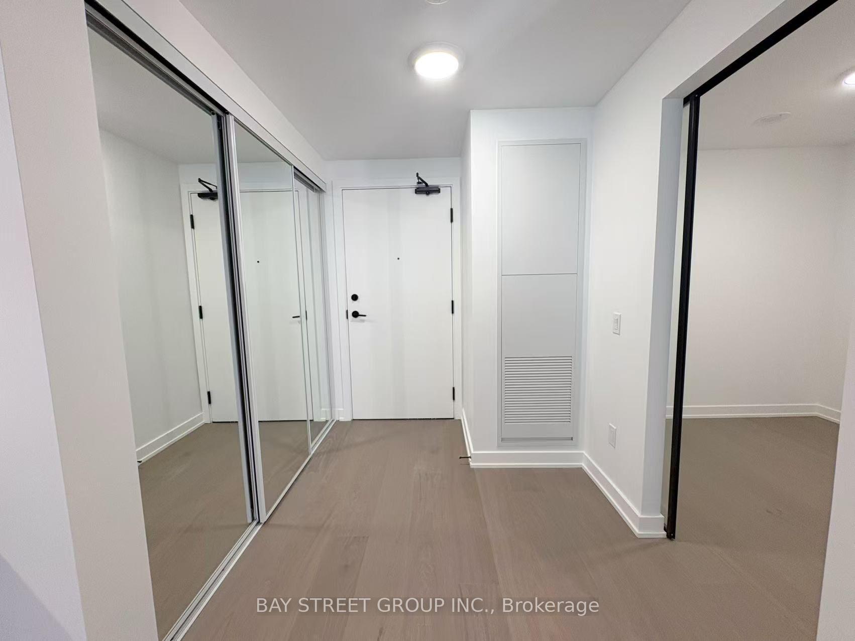 Photo 4 of Unit 737, 91 Montclair Avenue, Toronto, Forest Hill South — HOMEH
