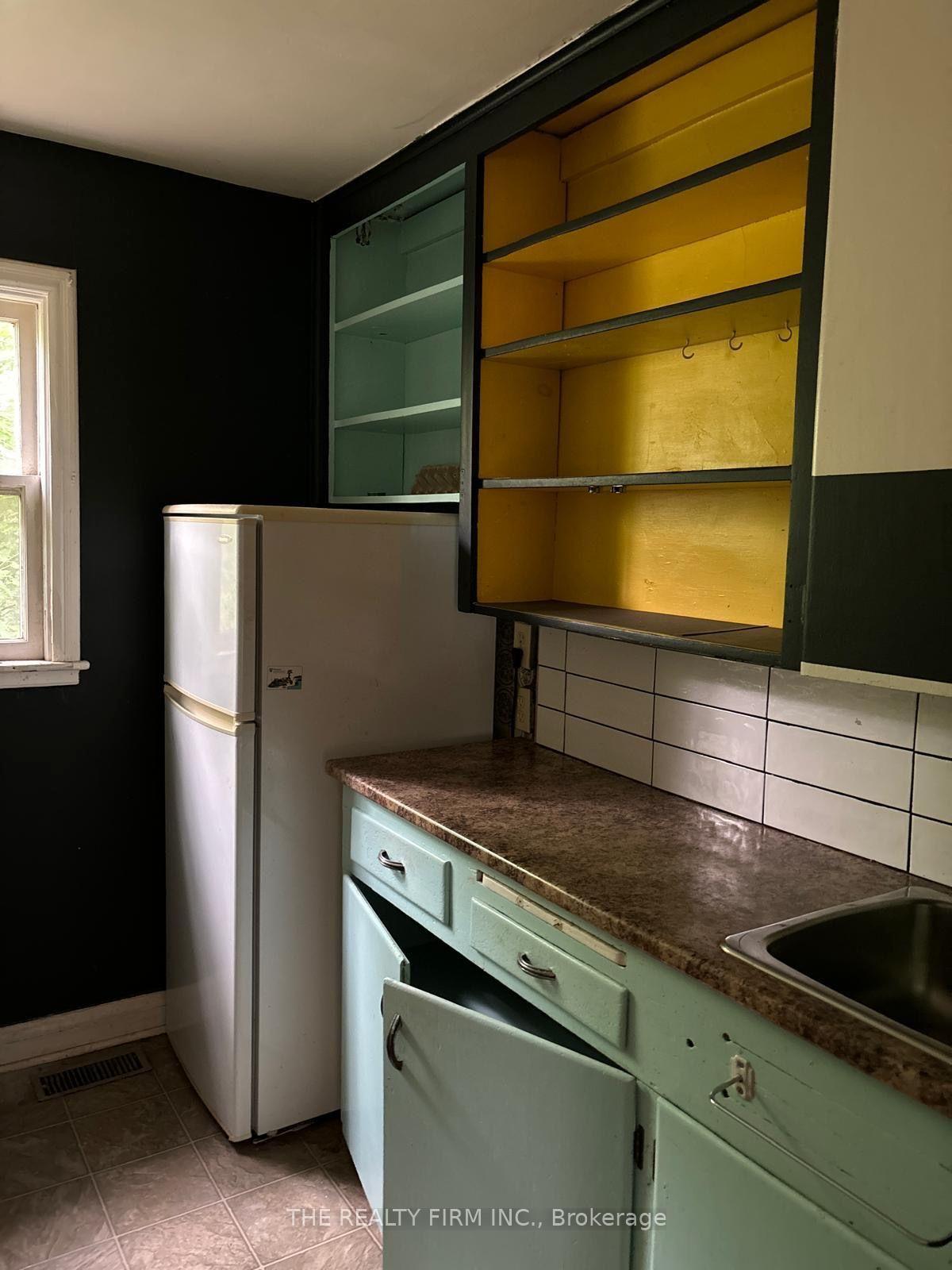 Photo 5 of Unit A, 361 Piccadilly Street, London, East F — HOMEH