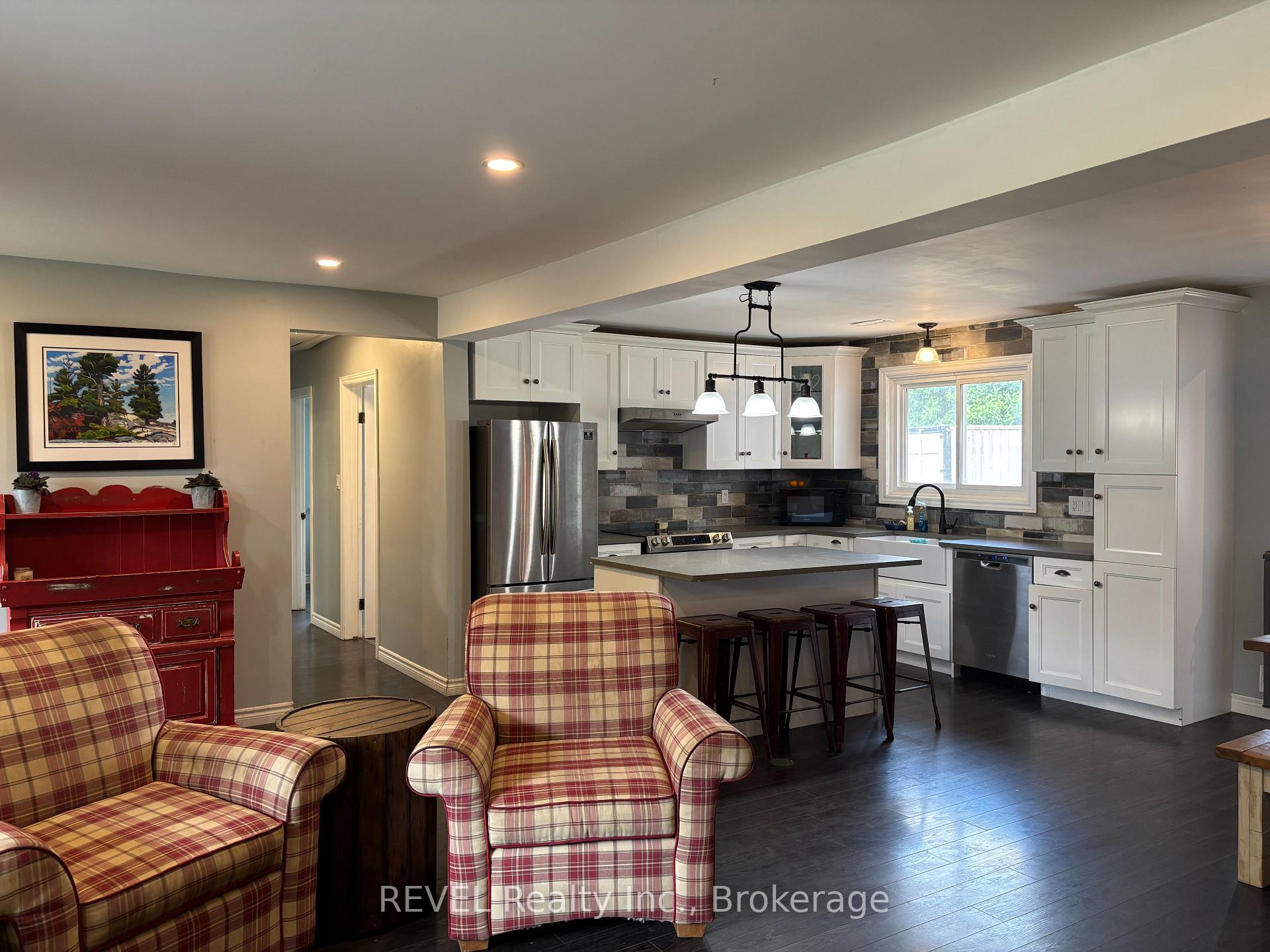 Photo 3 of 2906 June Road, Port Colborne, Sherkston — HOMEH