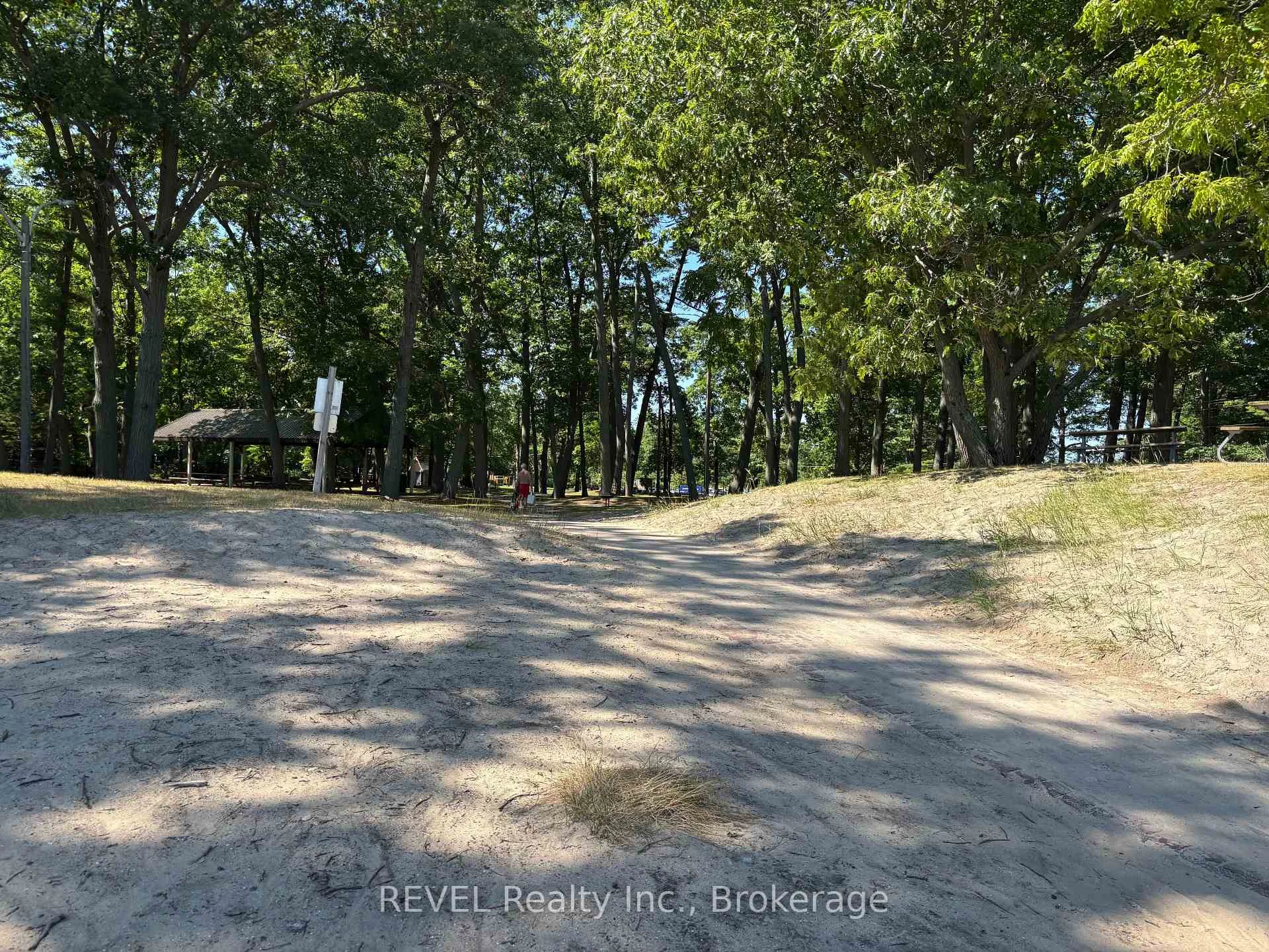Photo 57 of 2906 June Road, Port Colborne, Sherkston — HOMEH