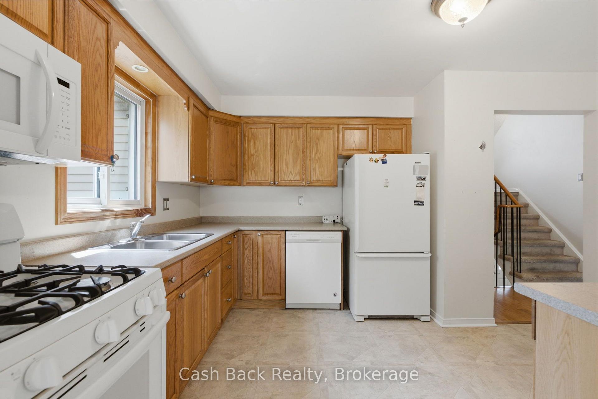 Photo 13 of 147 Kirby Crescent, Whitby, Blue Grass Meadows — HOMEH