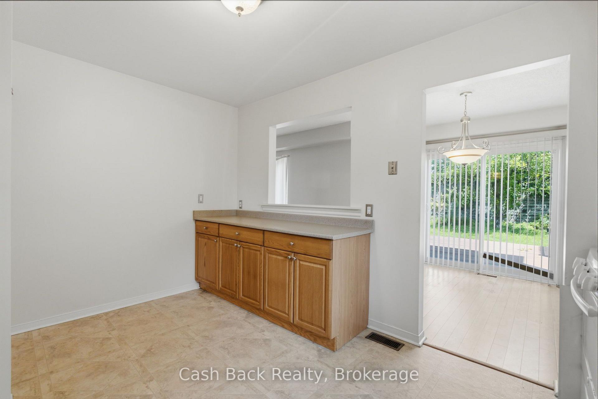 Photo 15 of 147 Kirby Crescent, Whitby, Blue Grass Meadows — HOMEH