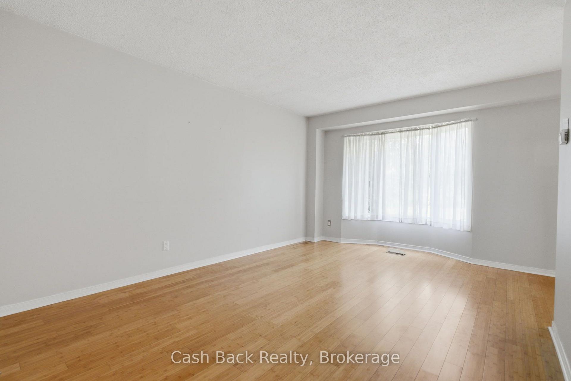 Photo 18 of 147 Kirby Crescent, Whitby, Blue Grass Meadows — HOMEH