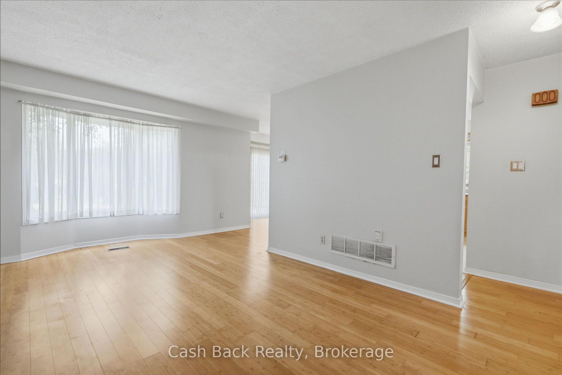 Photo 20 of 147 Kirby Crescent, Whitby, Blue Grass Meadows — HOMEH