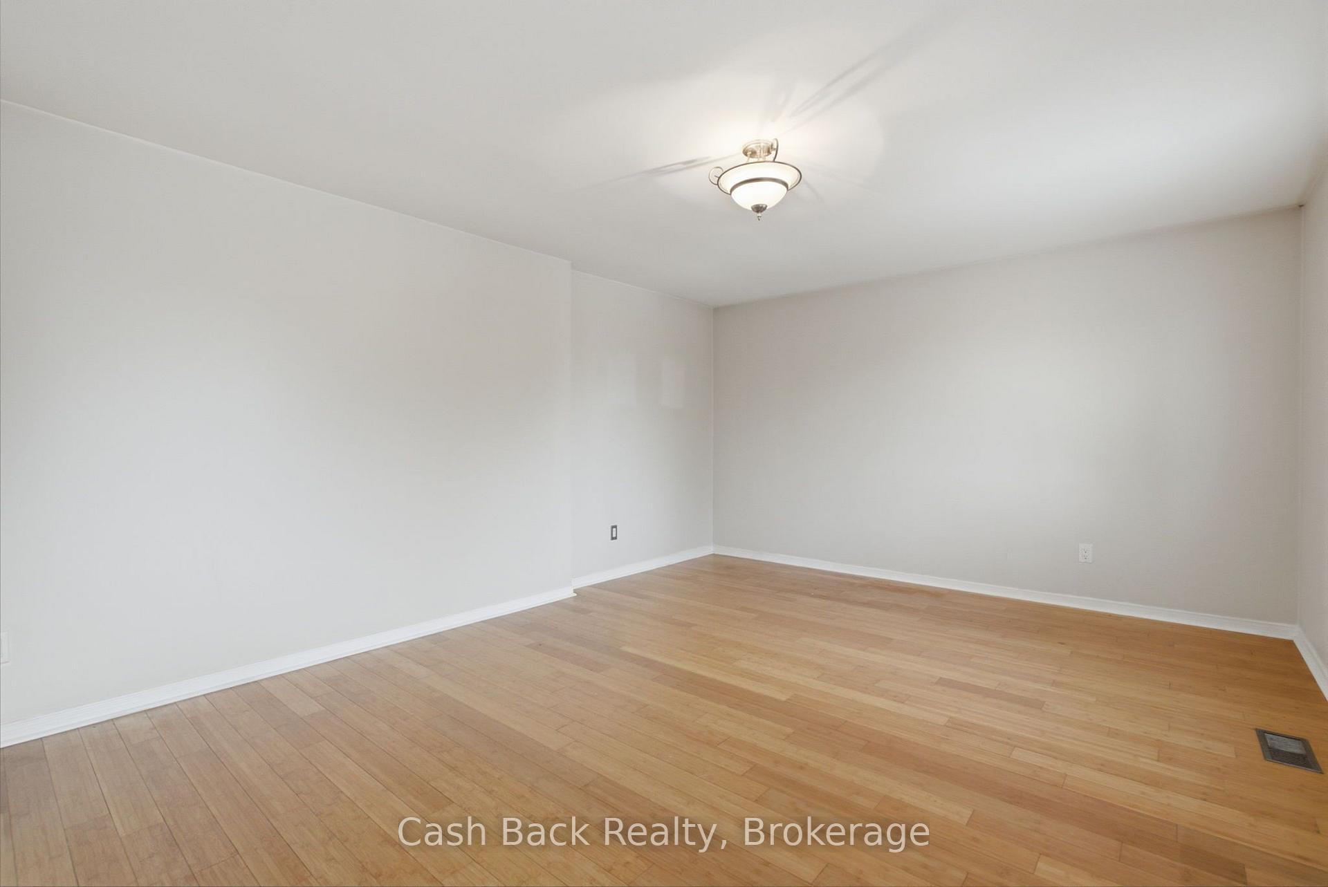 Photo 30 of 147 Kirby Crescent, Whitby, Blue Grass Meadows — HOMEH