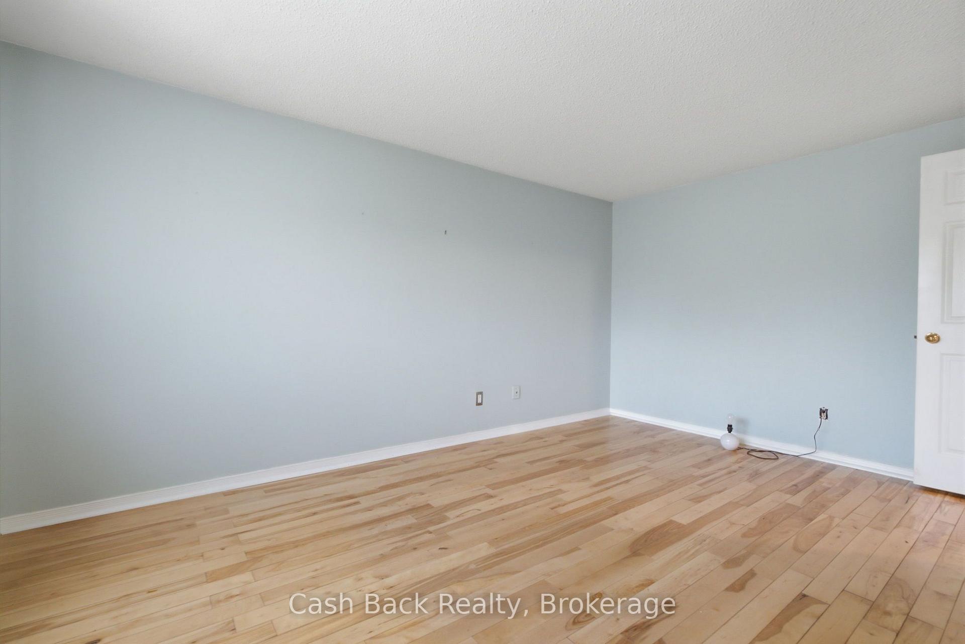 Photo 34 of 147 Kirby Crescent, Whitby, Blue Grass Meadows — HOMEH