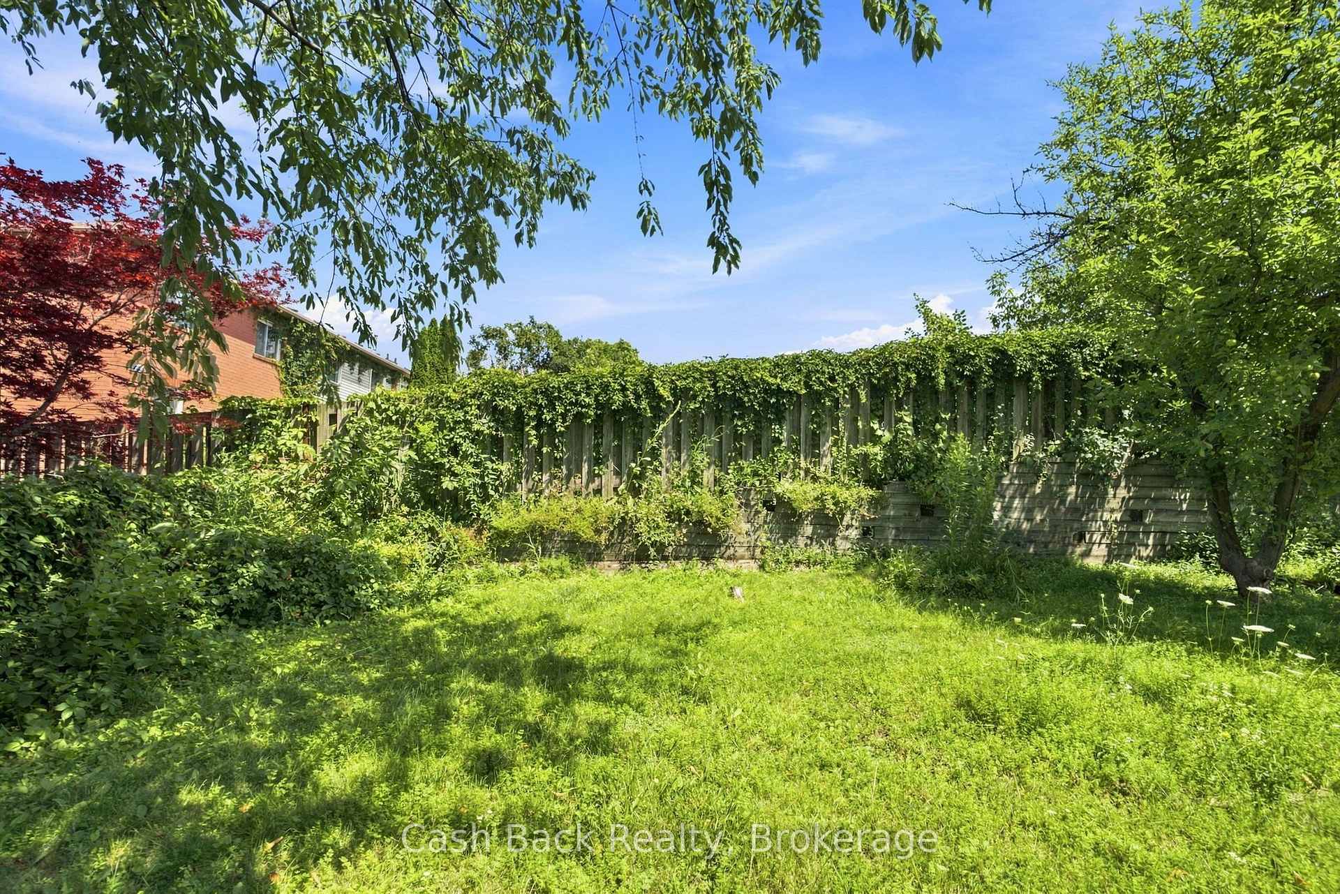 Photo 48 of 147 Kirby Crescent, Whitby, Blue Grass Meadows — HOMEH
