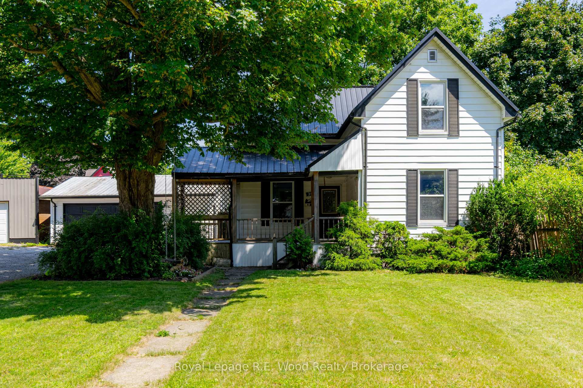 Photo of 311 Talbot Street E