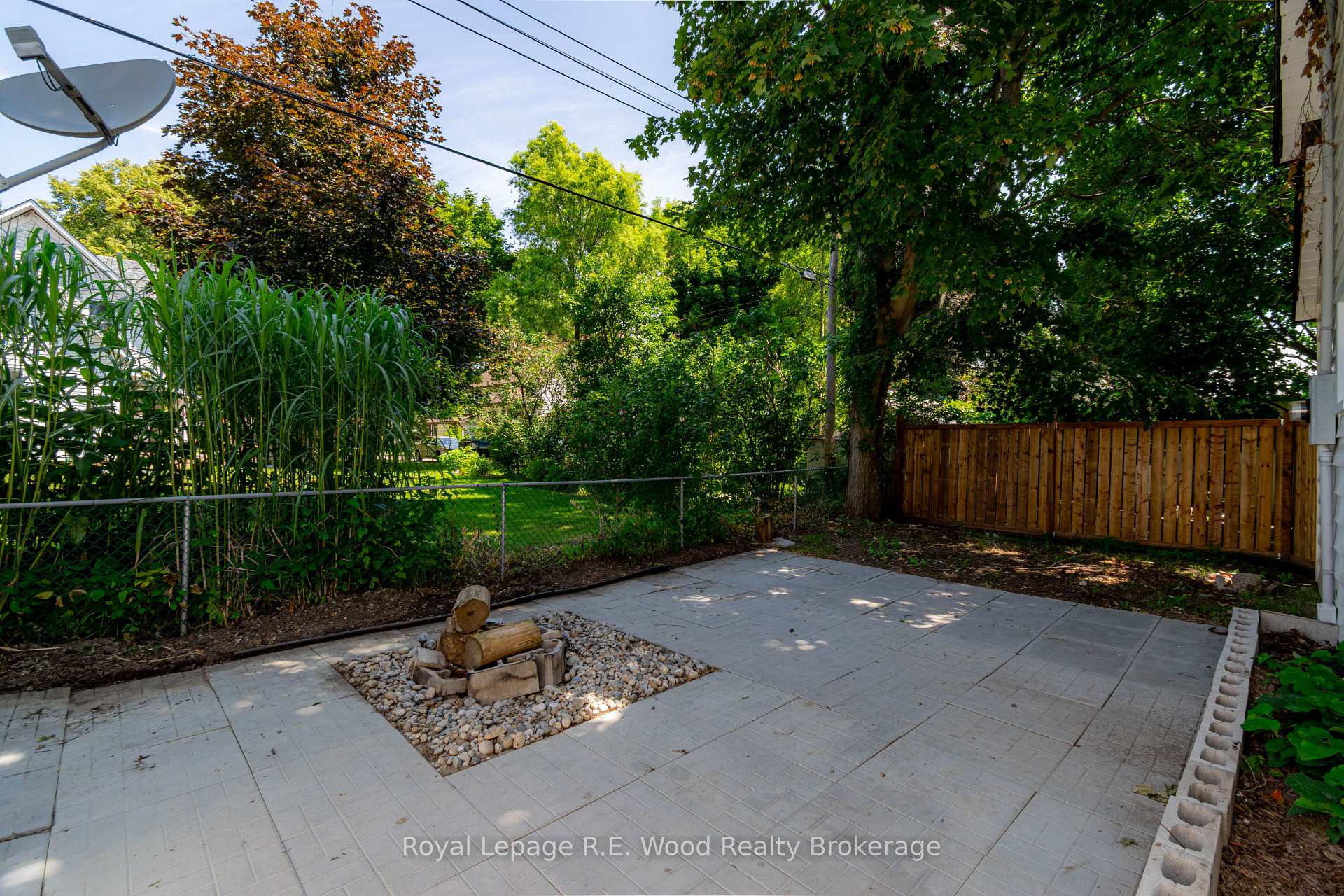 Photo 8 of 311 Talbot Street E, Aylmer — HOMEH