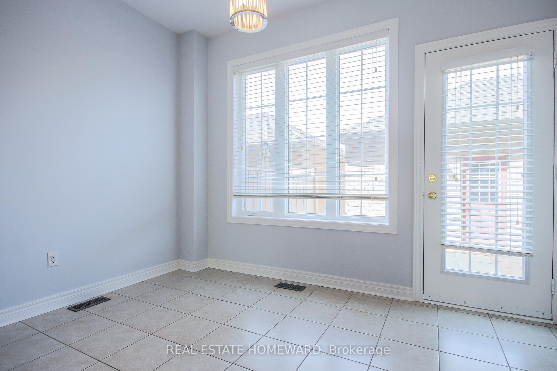Photo 10 of 378 Cornell Rouge Boulevard, Markham, Cornell — HOMEH