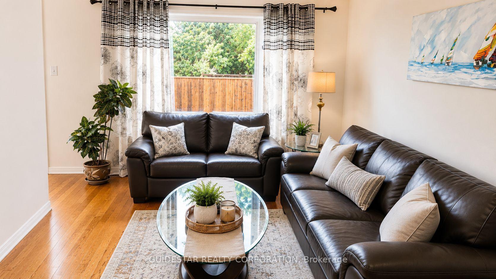 Photo 3 of 438 Haresfield Court, Ottawa, Riverside South/Gloucester Glen — HOMEH
