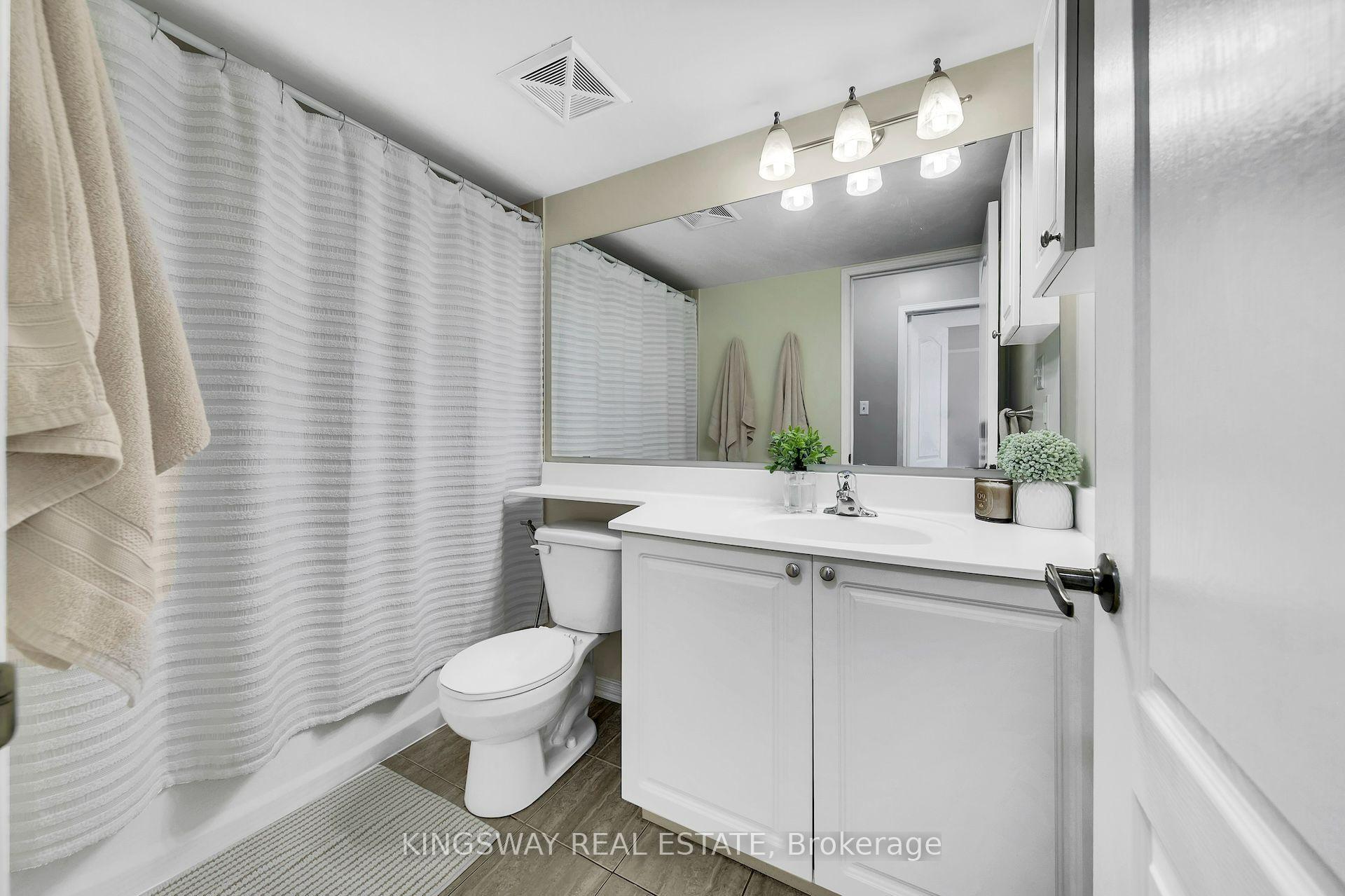 Photo 20 of Unit 6, 2557 Sixth Line W, Oakville, River Oaks — HOMEH