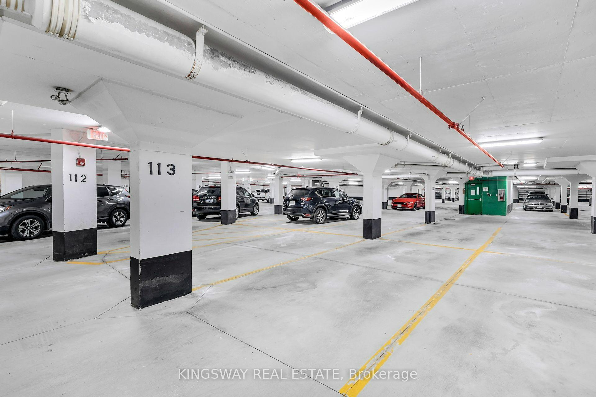 Photo 21 of Unit 6, 2557 Sixth Line W, Oakville, River Oaks — HOMEH
