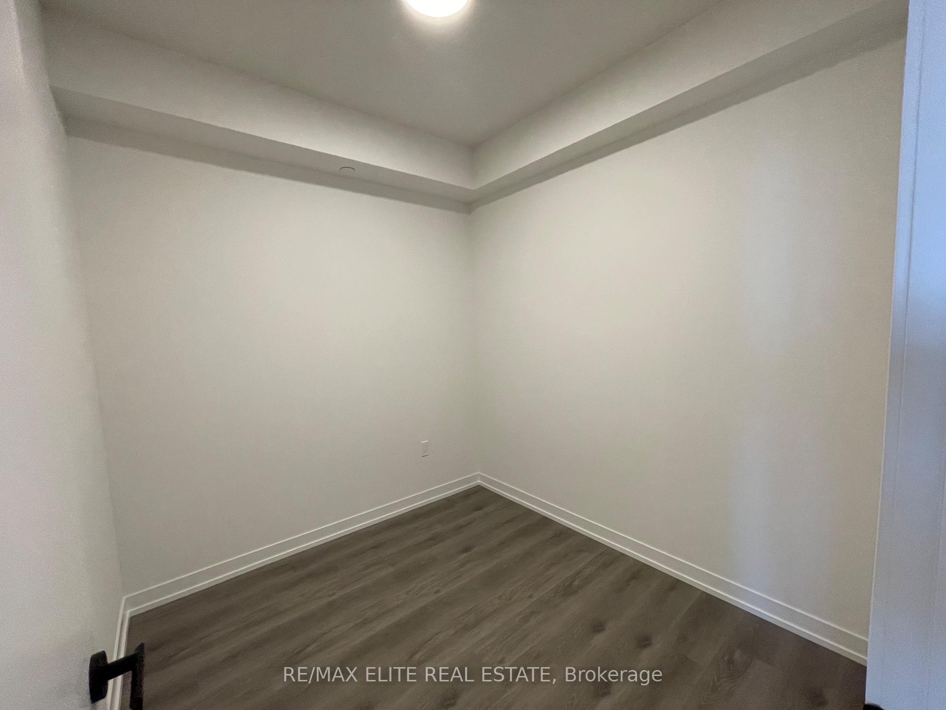 Photo 4 of Unit 4505, 225 Commerce Street, Vaughan, Vaughan Corporate Centre — HOMEH
