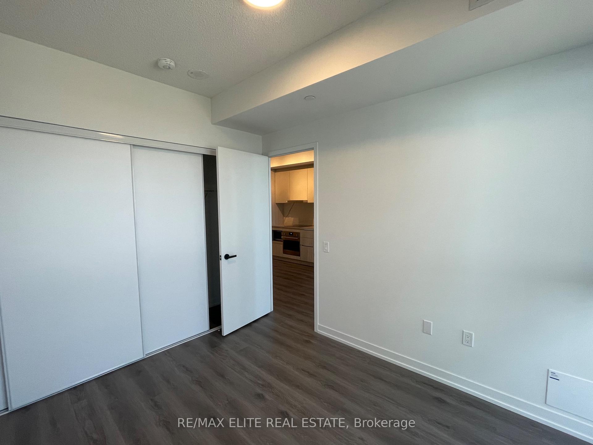 Photo 9 of Unit 4505, 225 Commerce Street, Vaughan, Vaughan Corporate Centre — HOMEH