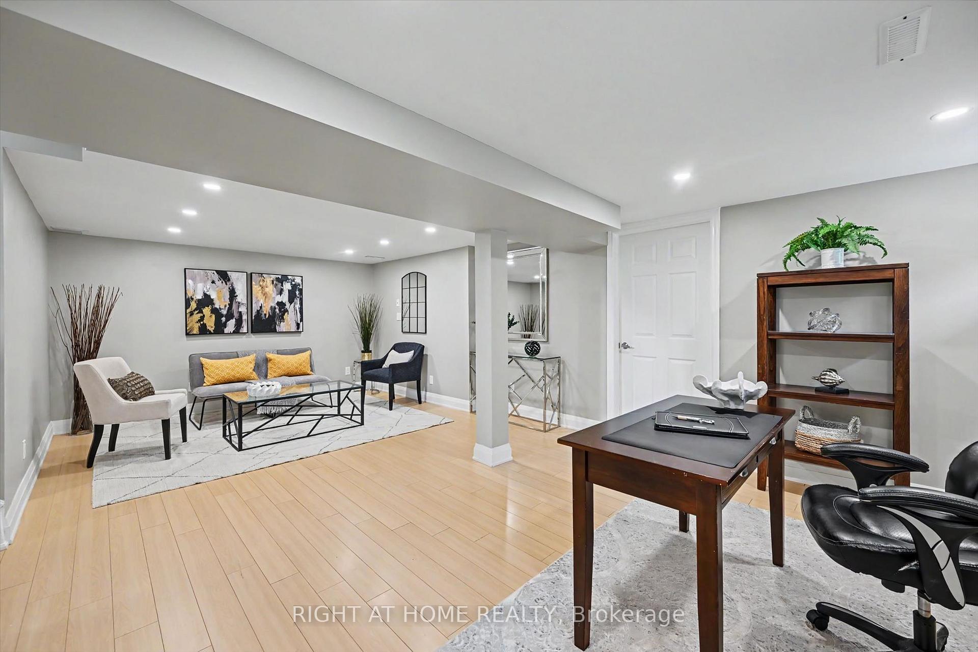 Photo 28 of 461 Withnell Crescent, Oakville, West — HOMEH
