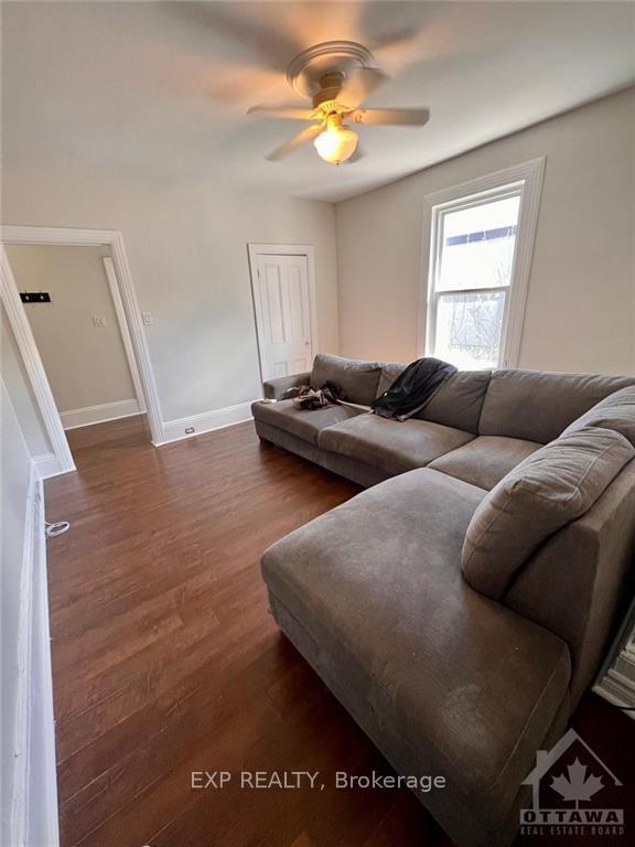 Photo 6 of Unit 2, 502 Richardson Avenue, Ottawa, Woodroffe — HOMEH