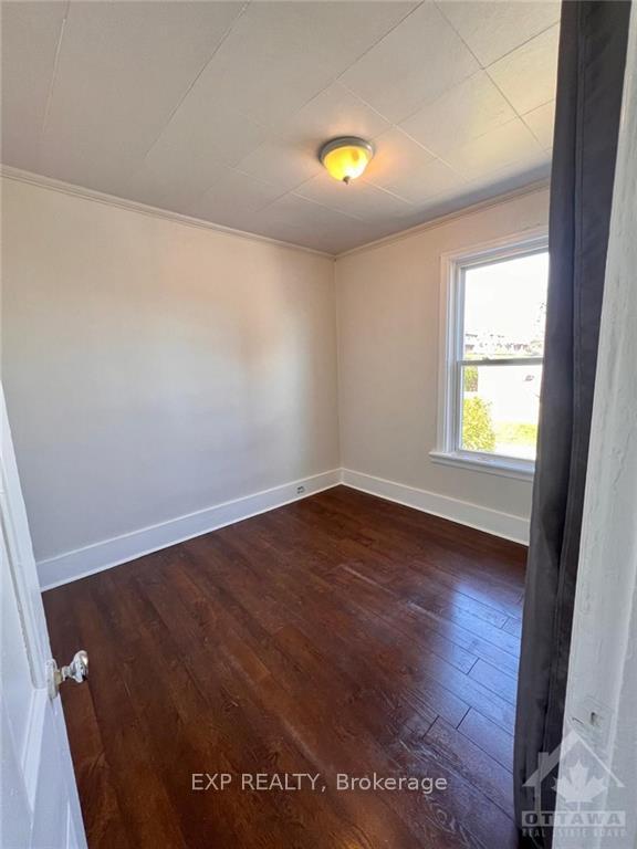 Photo 13 of Unit 2, 502 Richardson Avenue, Ottawa, Woodroffe — HOMEH