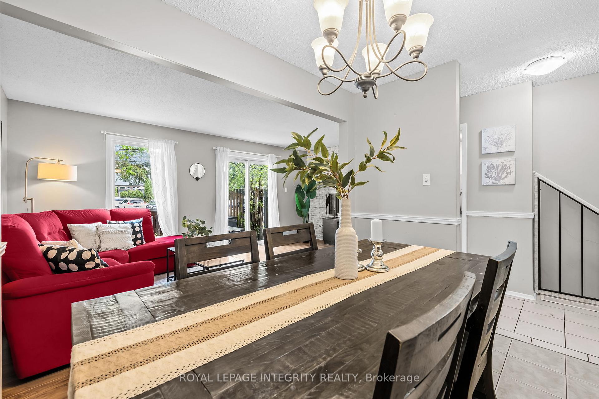 Photo 7 of 3565 Aladdin Lane, Ottawa, Blossom Park/Kemp Park/Findlay Creek — HOMEH