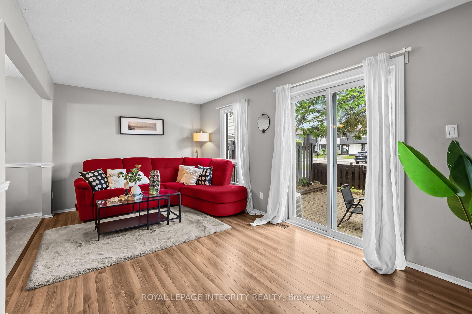 Photo 10 of 3565 Aladdin Lane, Ottawa, Blossom Park/Kemp Park/Findlay Creek — HOMEH