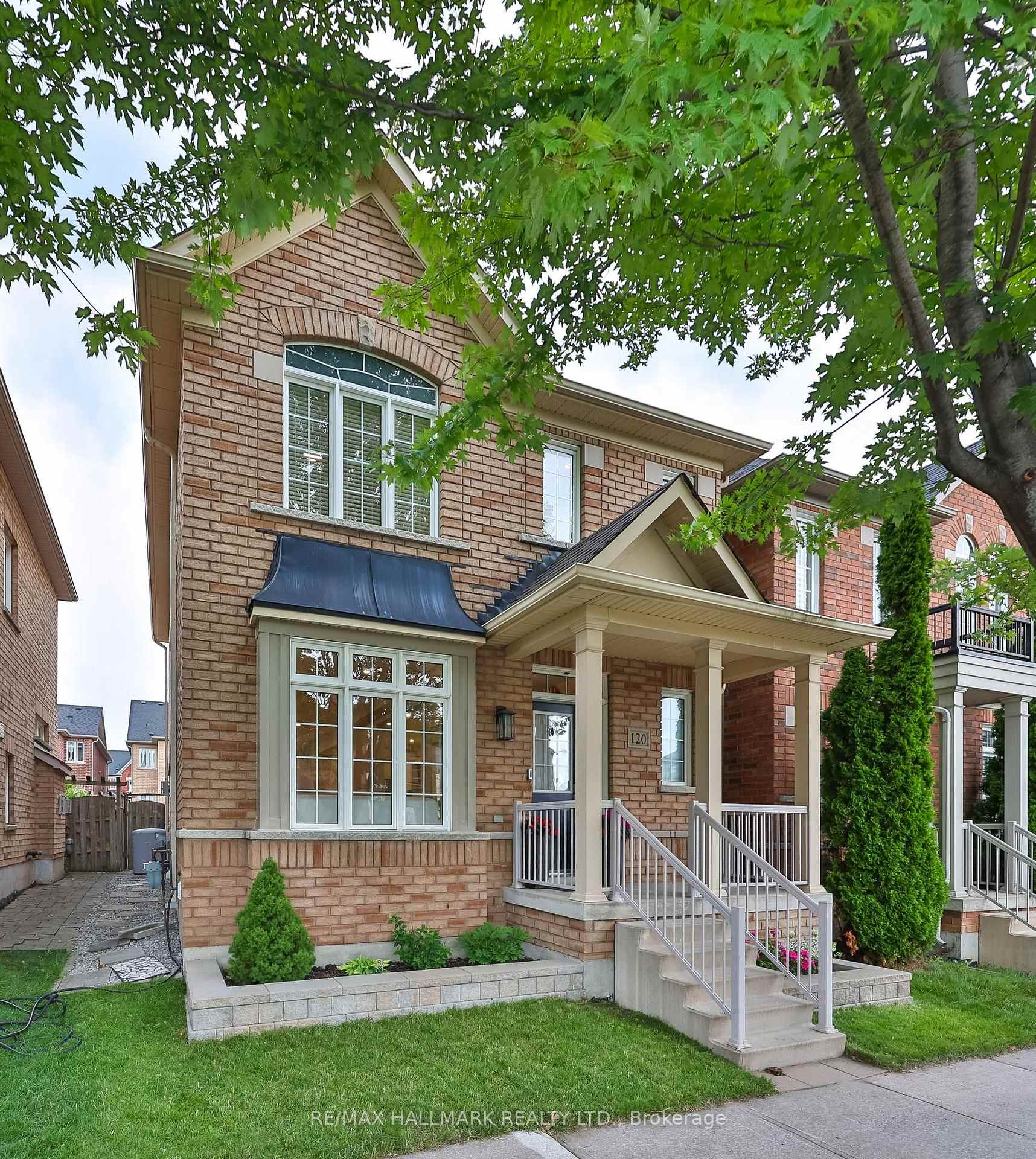 Photo 1 of 120 Albert Lewis Street, Markham, Cornell — HOMEH